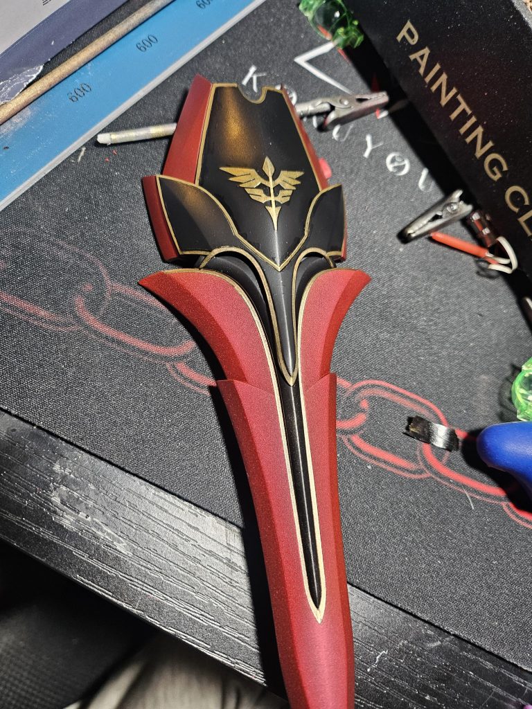 シールドのエングレービング、かなり難しい。