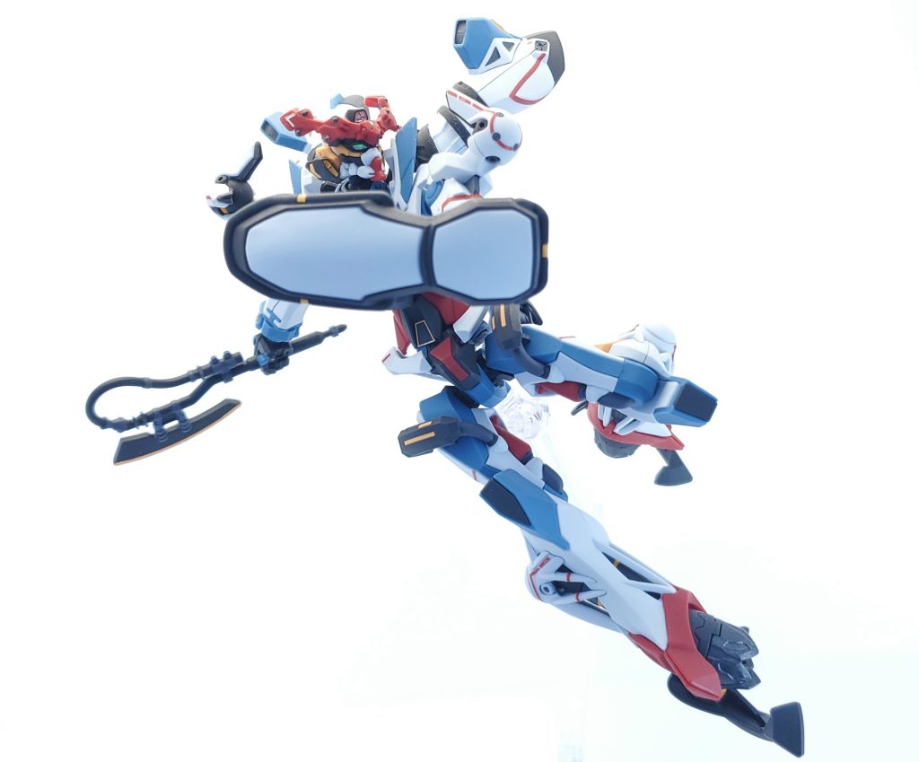 ツインアイとヒートホークの刀身はガンダムマーカーを使ってます