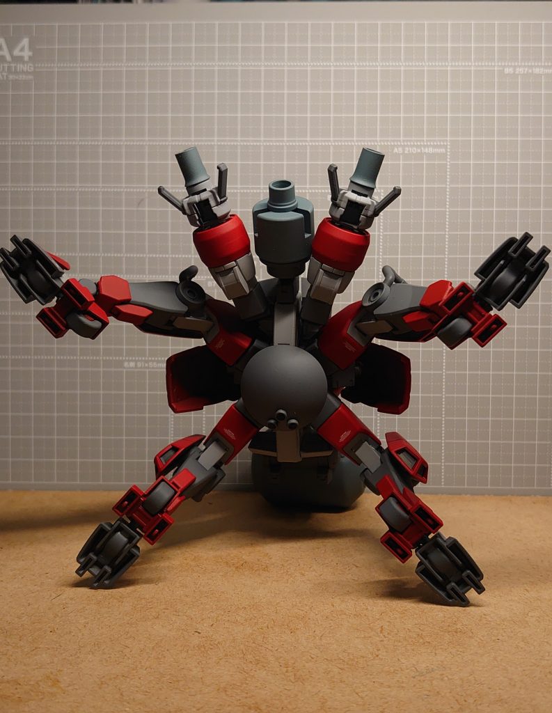 裏側です。クモっぽくなってますか？