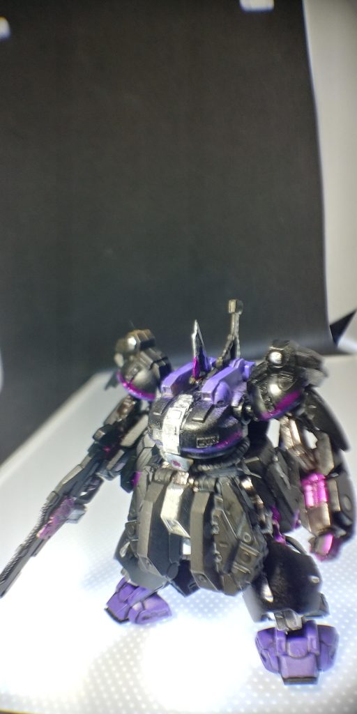 さすがに自分にはお顔に文字は入れること出来ませんが