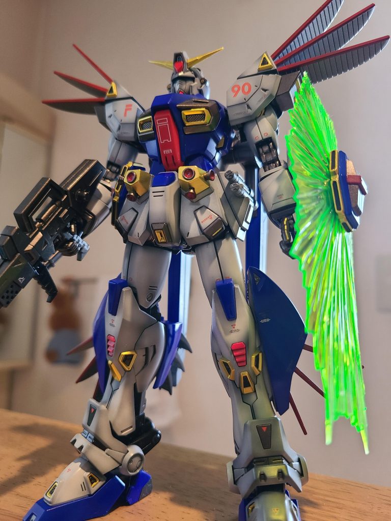 ボッシュのように、つくづく自分はガンダムF90に頭を焼かれた男だなぁと。まさにガンダム悪魔の力。