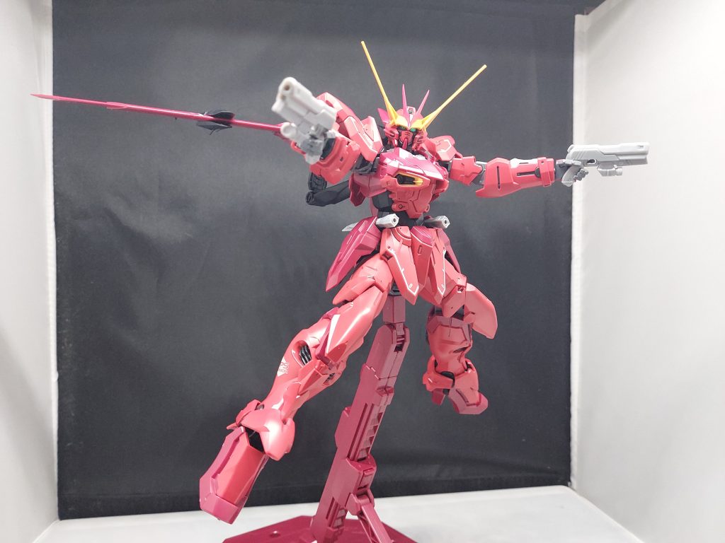 ヴィダールに続いての２丁拳銃ガンダムに拳銃似合うな👍️