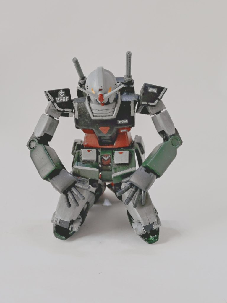 以上、リアルタイプガンダムが二度と取らないであろう珍ポーズの数々でした。お粗末!