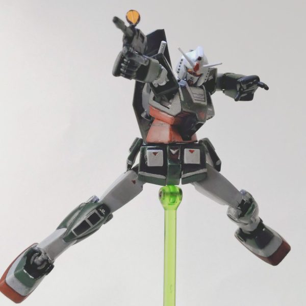 旧キット1/144ガンダムのおっちゃん　超フル可動仕立て〜リアルタイプの色味を添えて〜　その2 アクション編