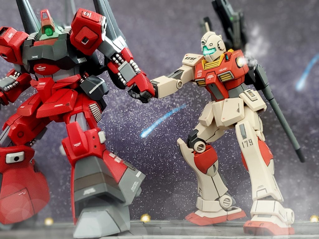 アーガマは『隠れエゥーゴ』の面々の生存機体を次々に回収👍️✨ジャック・ベアード大尉のジムIIもエマ中尉のリック・ディアスにエスコートされながらアーガマのカタパルトデッキに着地😵💦アーガマ隊はミッションをやり遂げたのである😊🎶