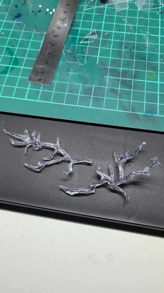一番苦労したのは間違いなくこのエフェクトの作成でしたwww最終的に4回作って写真の二つをボツにしました( ̄▽ ̄;)