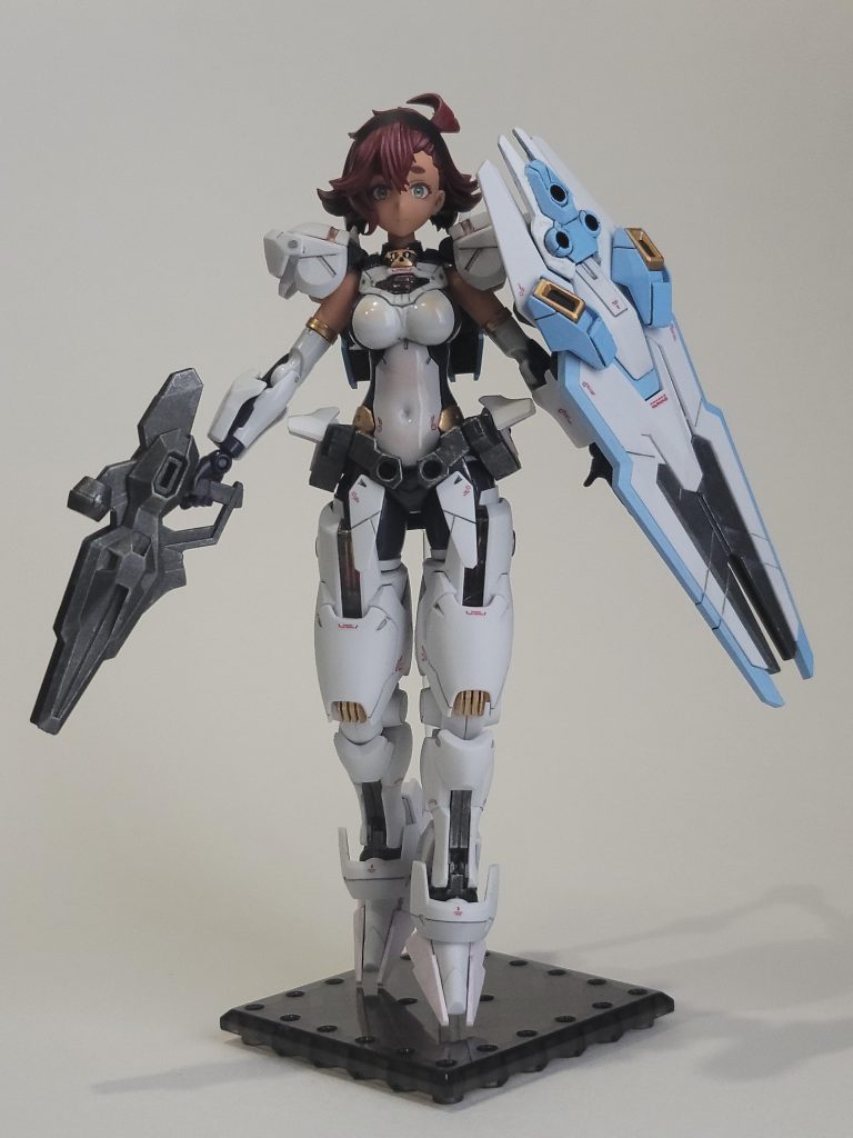 素体としてふみなセンパイを使わせて貰って、エアリアルの脚部にセンパイの太ももを差し込めるように調整しました。