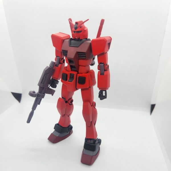組み立て体験会キットで赤いガンダム