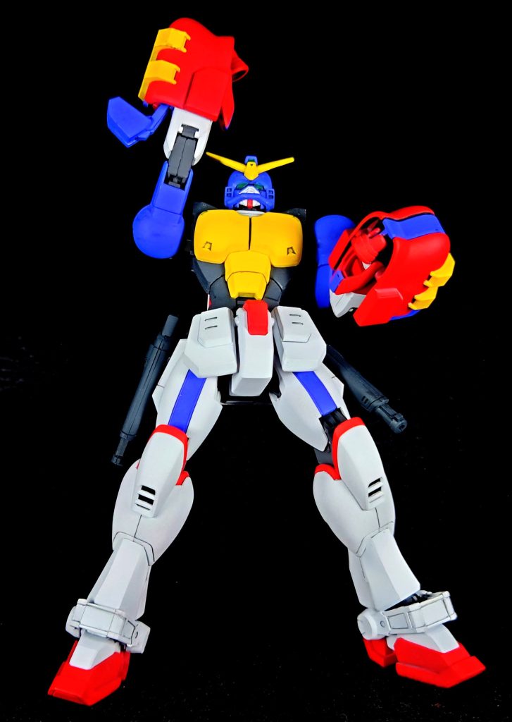 変形可変機構のある、ついでに色分けが細かなものではしっかりとクリアランスの確保が必要だという事を改めて実感させてくれる機体でした。よく考えたら昔作ったオリジナル機体でも塗膜が厚すぎて変形出来なくなっていたのでまるで成長していない……と感じました。アンテナが折れてしまったりとトラブルもありましたが大事なことに気付かせてくれたマックスターに感謝です。ボルトは発表もまだですし次は何年前に作ったかわからないくらい昔のものを出来たら少し弄ろうかなと思っています。最後までご閲覧ありがとうございました!