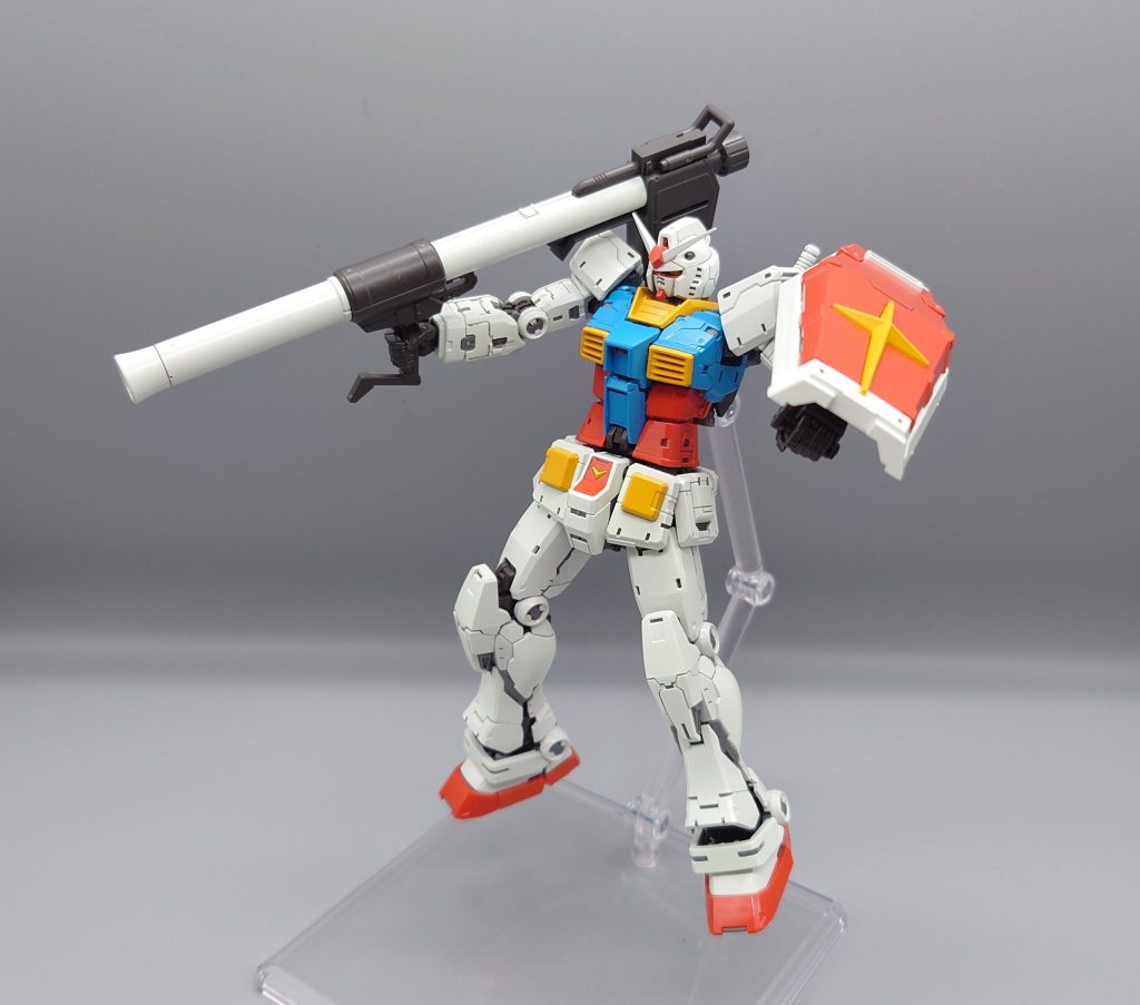 RG ガンダムver2.0–4枚目/制作者：たかまる