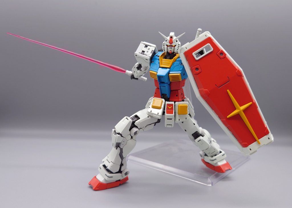 RG ガンダムver2.0–6枚目/制作者：たかまる