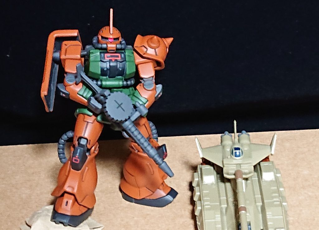 ザク・マシンガンもクリア版を塗装しました。