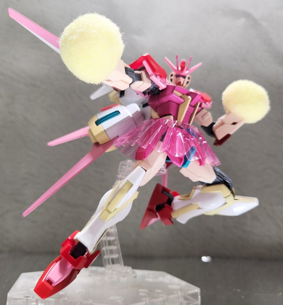 武器を持たず『応援』コマンドで味方を支援する、バフ専用機