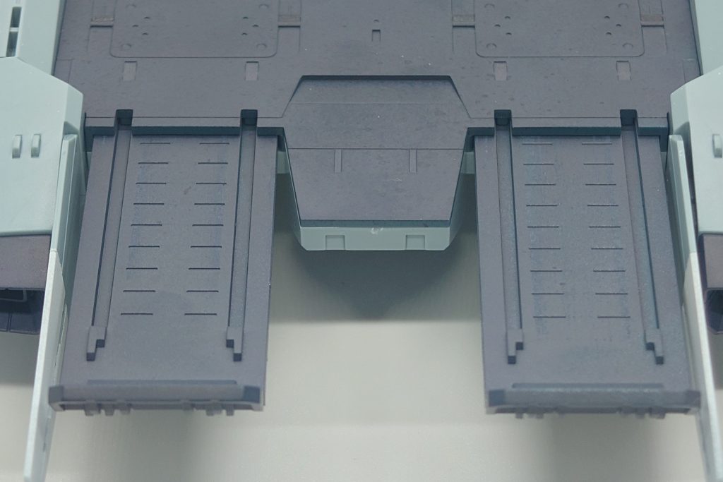 ベースジャバー　1/144–4枚目/制作者：鮎