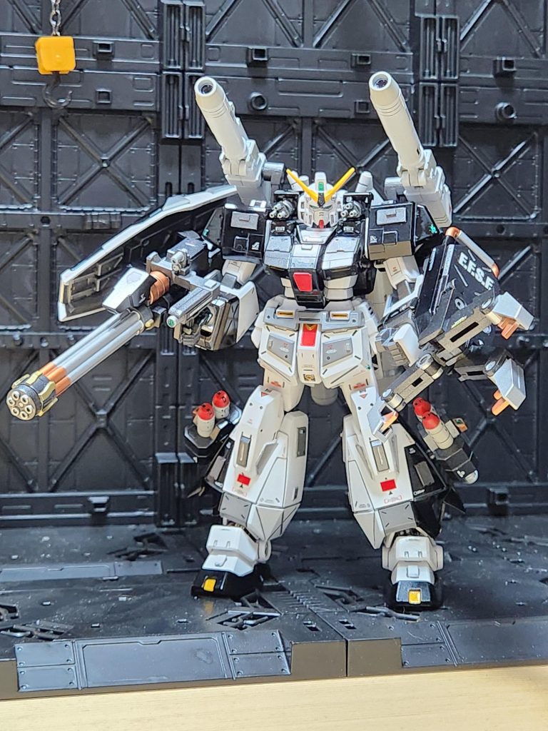 フルバースト状態。 てんこ盛り過ぎてこれ以上のポージングは無理でした(涙)