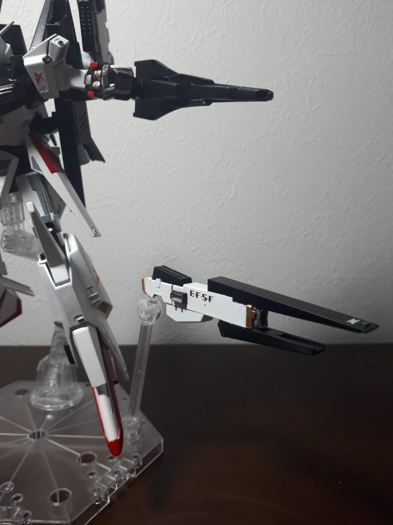 ファンネルの元は、何かの何かを加工しました💦何だったのかは忘れてしまいました(笑)