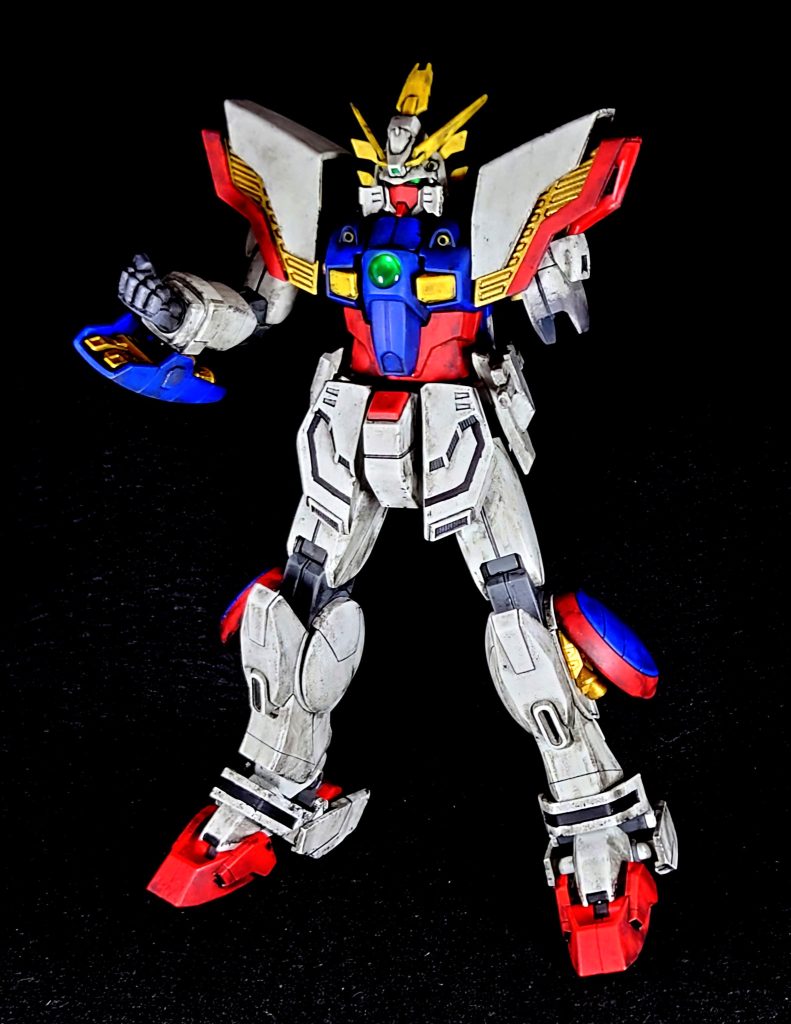 スーパーモード金色じゃないので多分これは怒りのスーパーモードです。片腕もがれた怒りです。変形機構が素晴らしく各部ガシャガシャ展開するのは本当にテンションが上がります。ゴッドの変形も勿論好きなのですがシャイニングの方が派手に変わるなと感じていました。