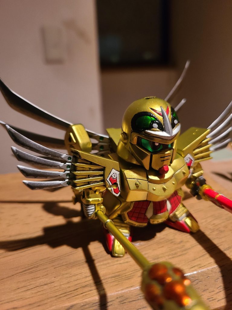 ザクレロあと、ひょうたん、太陽の様に突き出す日本刀はは豊臣秀吉の具足のモチーフですね✨