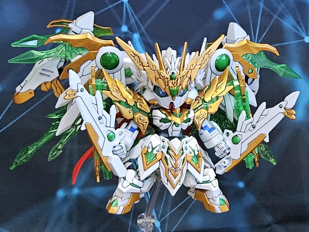 GNガンブレード装備三人の中でも一番戦闘に特化しており切込隊長を務める。雷神トールギスIIIやオーディンガンダムを上司に持つ。普段から数人のエインフェリアを連れている。