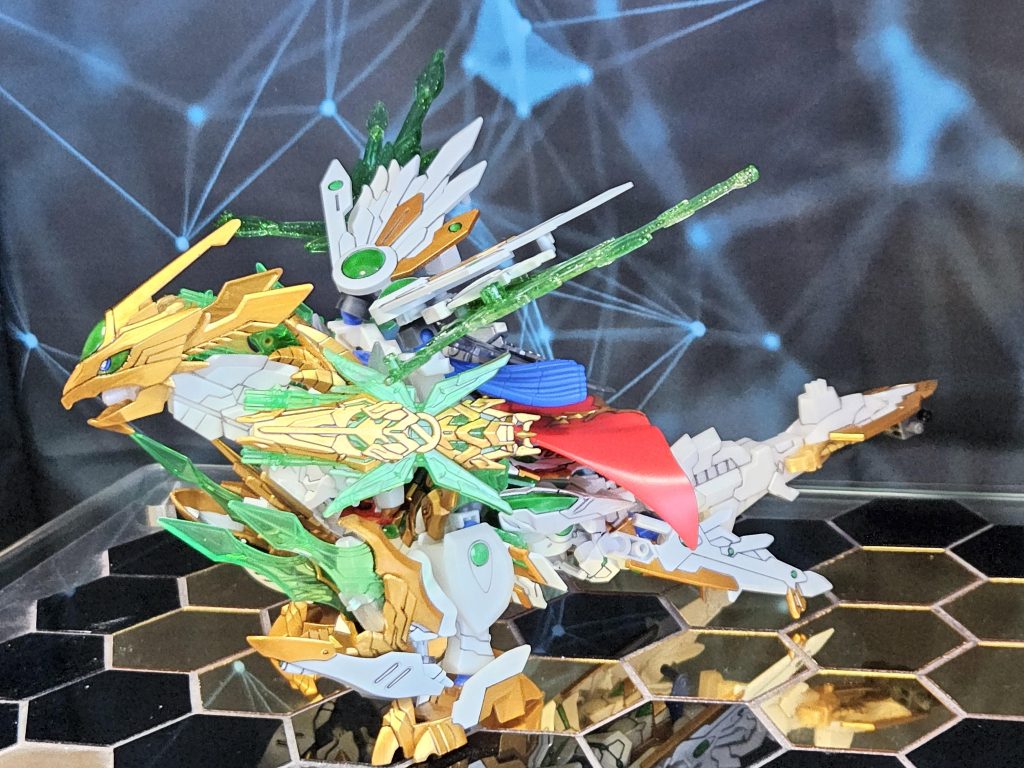 横から仲間を背中に乗せて空中戦も行けそう。