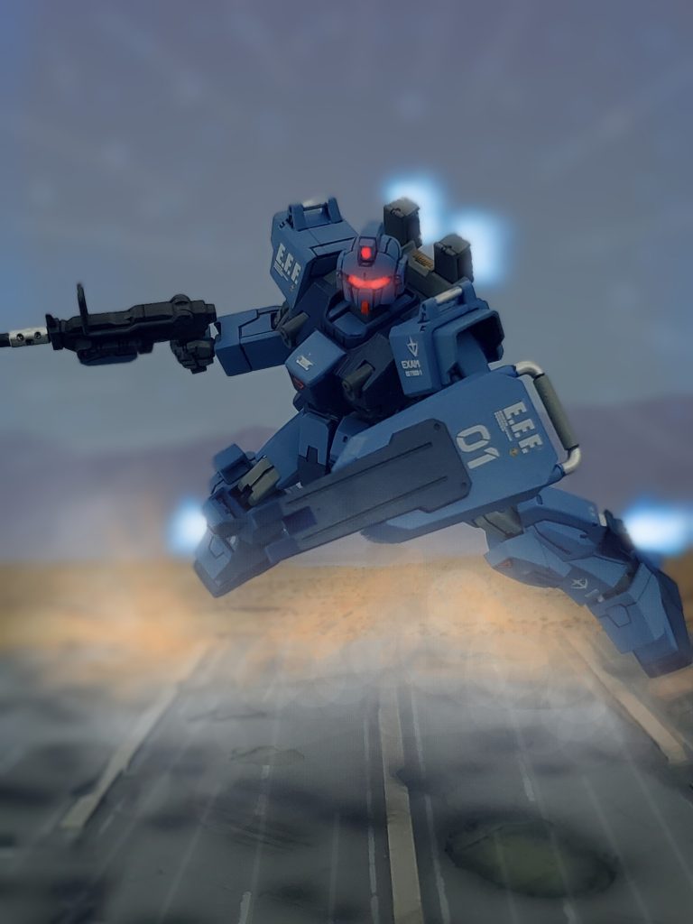 😎『そして4度目の実戦テストでもEXAMシステムがパイロットの手を離れ暴走💦そしてあろう事か戦闘エリアから近い連邦軍ベースをBD1号機が襲撃する事態となりました😱💦本開発計画は極秘のため、連邦軍ベース守備隊は謎の未確認機体として迎撃を試みましたが、当然のように返り討ちに合い壊滅状態となりました💦』