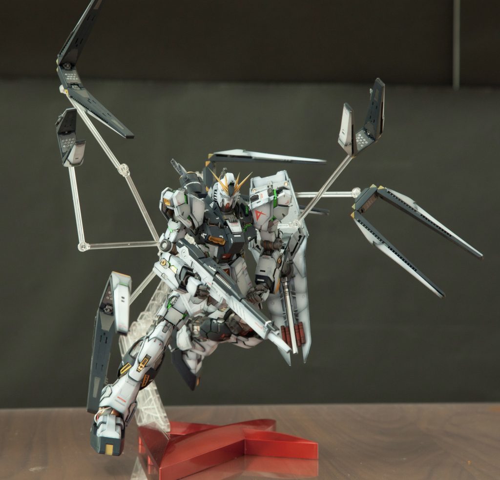 MG νガンダム–4枚目/制作者：@makisanda655