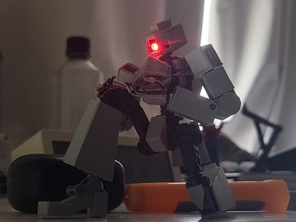 作品名：コックピット<p>コックピットハッチが開くようにしてみました　グフと同じようなイメージです</p>