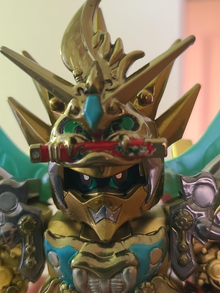 ザクレロ海辺で出会ったから、水色で塗装✨造形の立体感とメッキを活かしたいから、スミイレは無しで