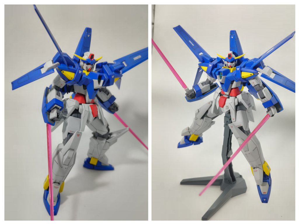 ビームサーベルを構えて。腕部シールドから、または手持ちでもビームサーベルを展開できる機体。どちらかでもいいのでは?とも思ったけど、シールドからは展開速度、手持ちだと使用できる角度が違うとかの仕様なのかもしれません。