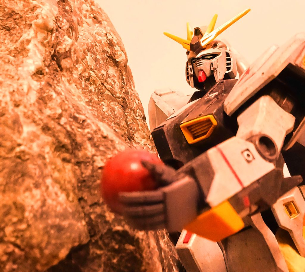 「やめてくれ、こんな事に付き合う必要はない。さがれ、来るんじゃない」