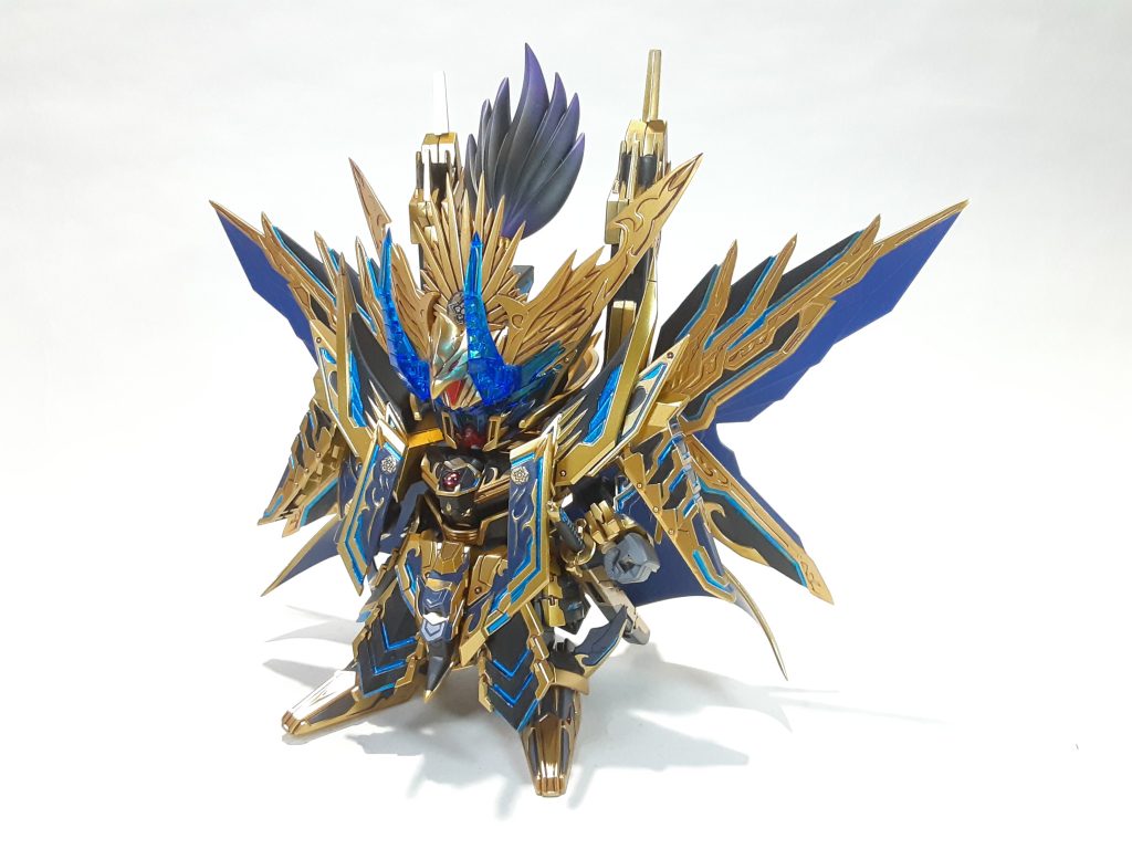 マスクは信長エピオンから移植、加工して取り付けてます