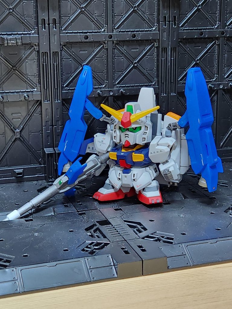 画像では分かりにくいですが、ロングライフルの肉抜きを埋めるのが大変でした。