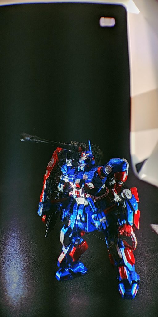最近は色変えばかりですHGもですが、手を加えるのは苦手💦ですのでこのところちょっとカラーで楽しんでます 今回はアイアンマン３からアイアンパトリオット風 