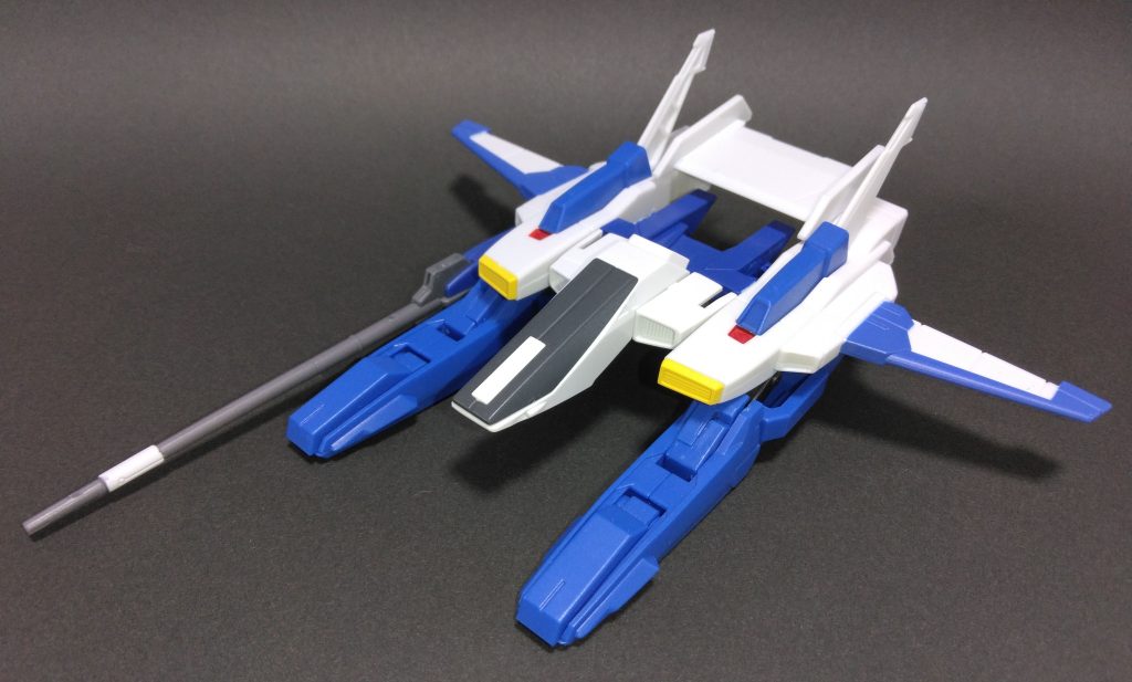 Gディフェンサー本体はGフレーム、ロングライフルはハイコンプロのもの。コアファイターはHGUCのもので、無改造でとりつけ可能でした。