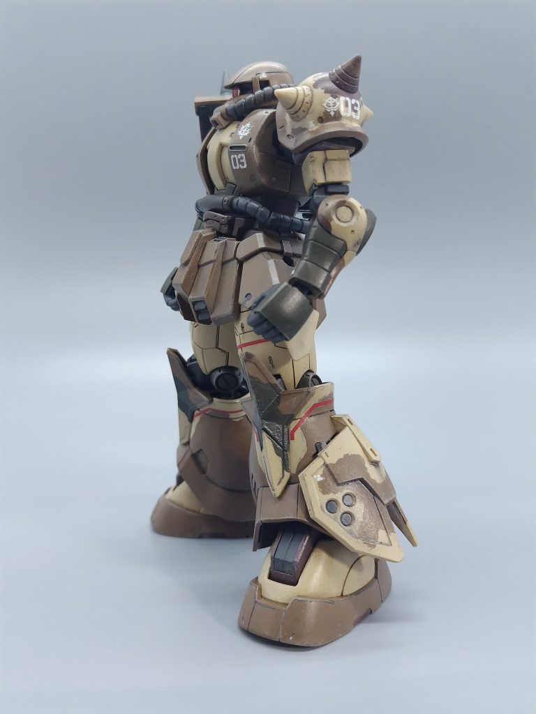 新ククルス・ドアンの島のために後付けデザインされたのでしょうけれどもまあ、それほど無理もなく。ただザクにここまで手をかけるならドムを早く開発しとけって話ですよね。