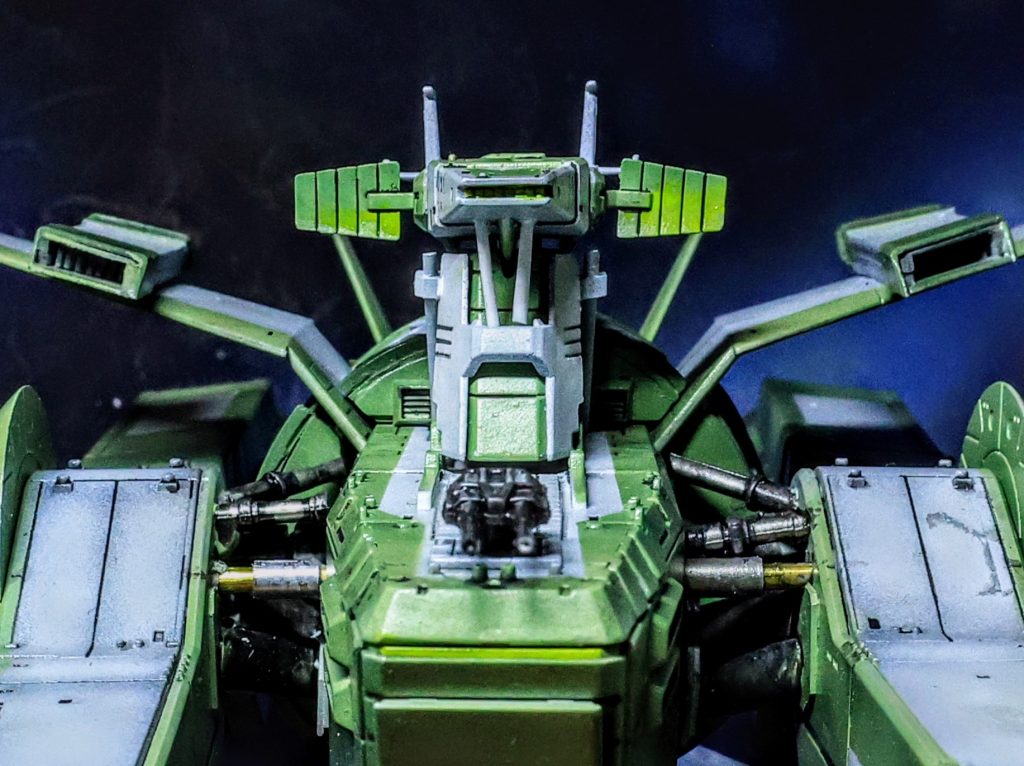 戦艦は主砲と艦橋が萌えるそして左右格納庫アーム接続ダンパーがポイントです