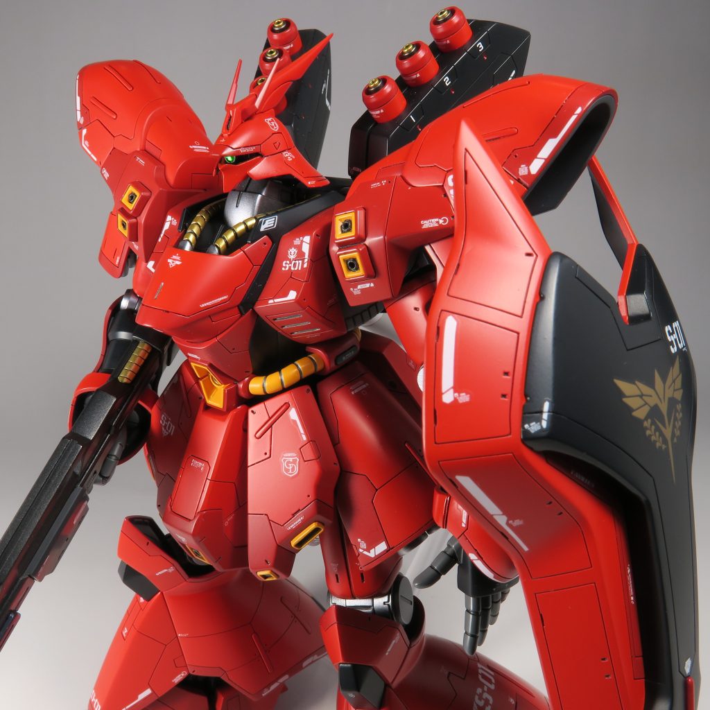 RGサザビー用の💦水転写デカール貼ってみました✂️