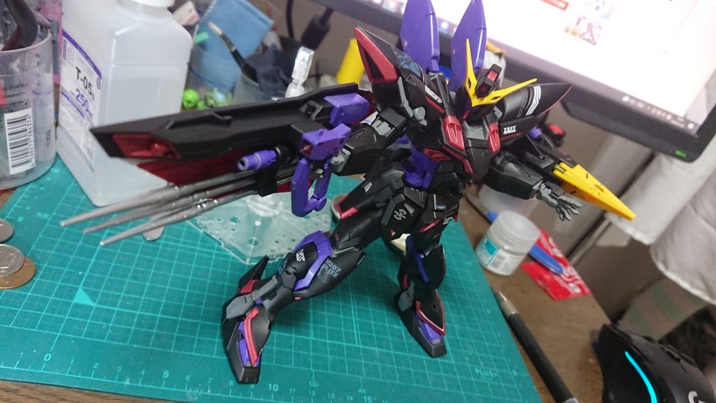 ロマン兵器ランサーダート、三発しか撃てないので兵器ってなんかいろいろ問題そうだけどかっこいいからよし