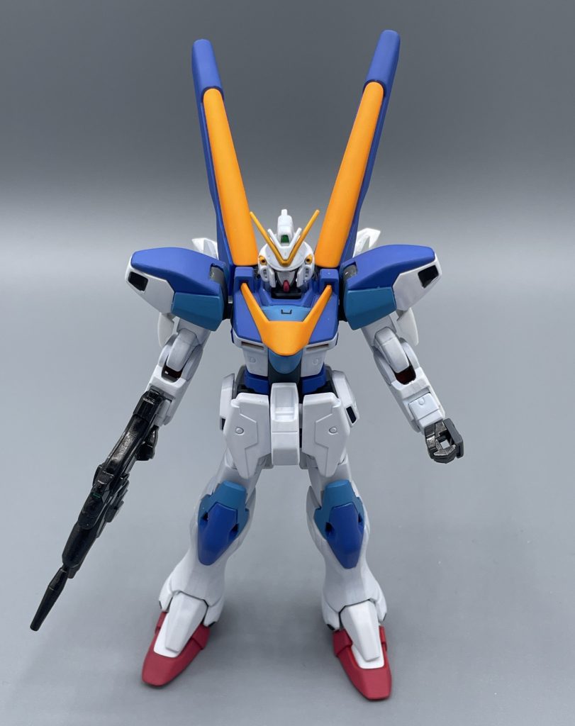 胸から背中にかけて、Vの字を描くラインが美しいですねぇ。。。光の翼は、プレバンなので私は持っていません。綺麗なんですけどね。