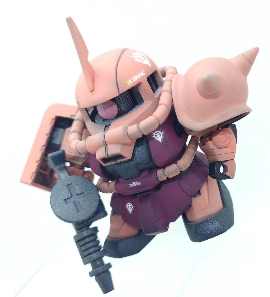 一部合わせ目消し、全塗装、塗り分けの後にデカール、トップコート（つや消し）で仕上げました。BB戦士ながら、黒立ち上げ塗装で重厚感が演出できて良かったかなと思います。