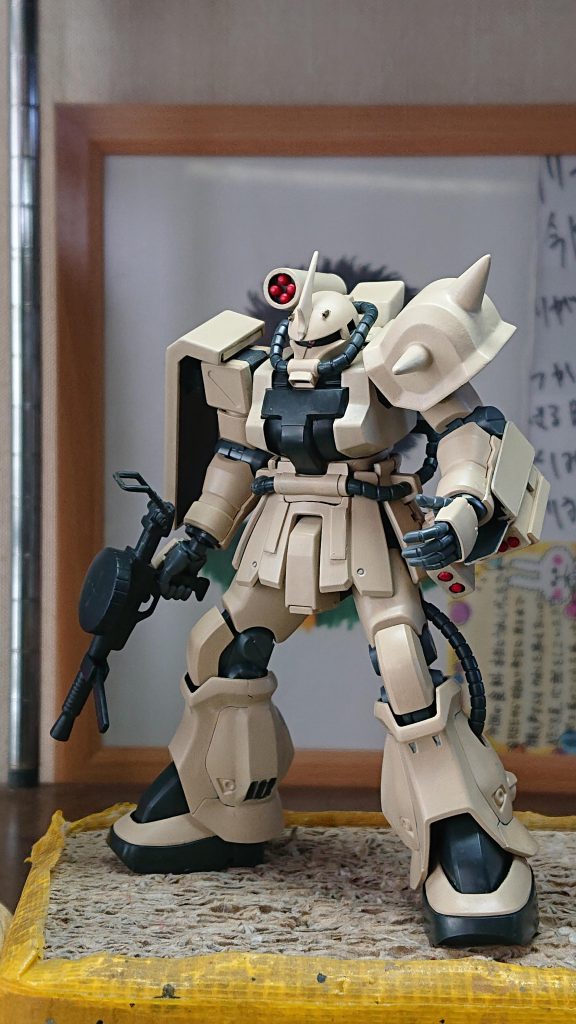 迷彩じゃなくてもカッコ良い。