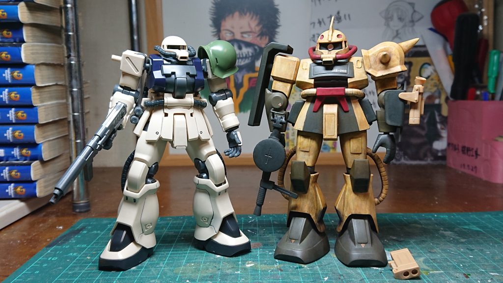 コロナ前に中古屋で買ったザク２体、価格は660円だったかな。