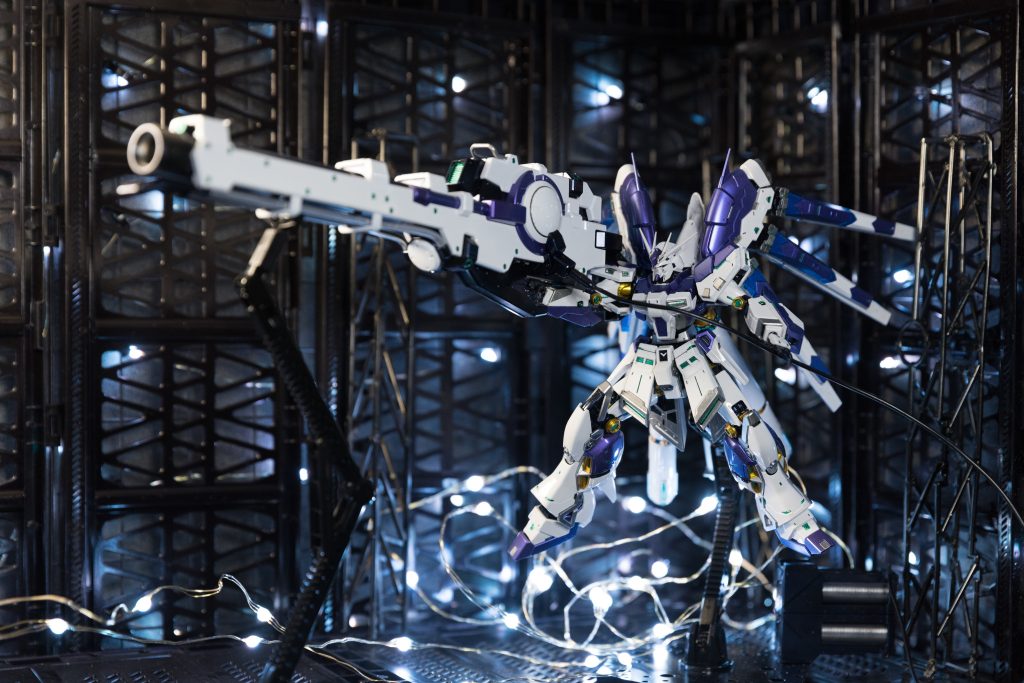 プレバンのハイパーメガバズーカランチャーも作成。