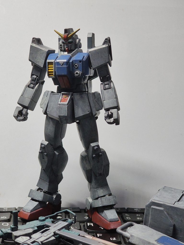 塗装途中の写真。各部位1色目の1〜1.5周目ぐらいの様子。