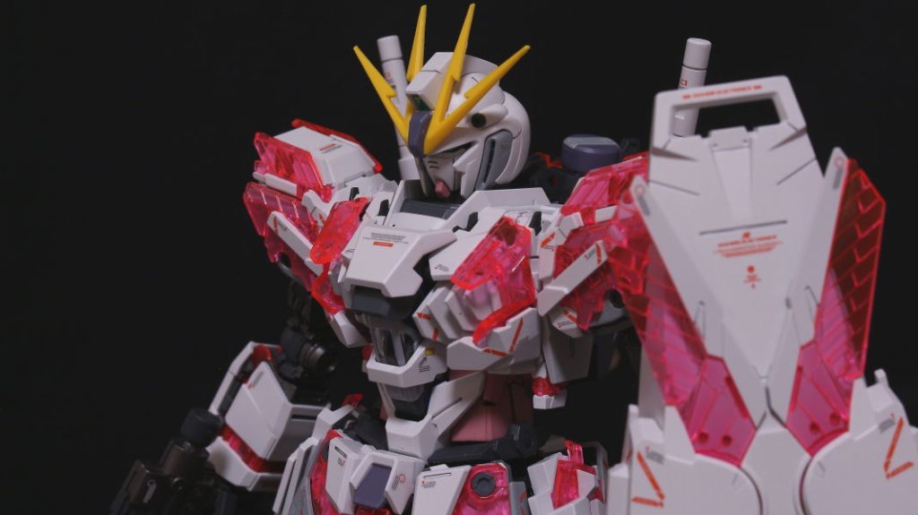 サイコフレームもいい感じです。