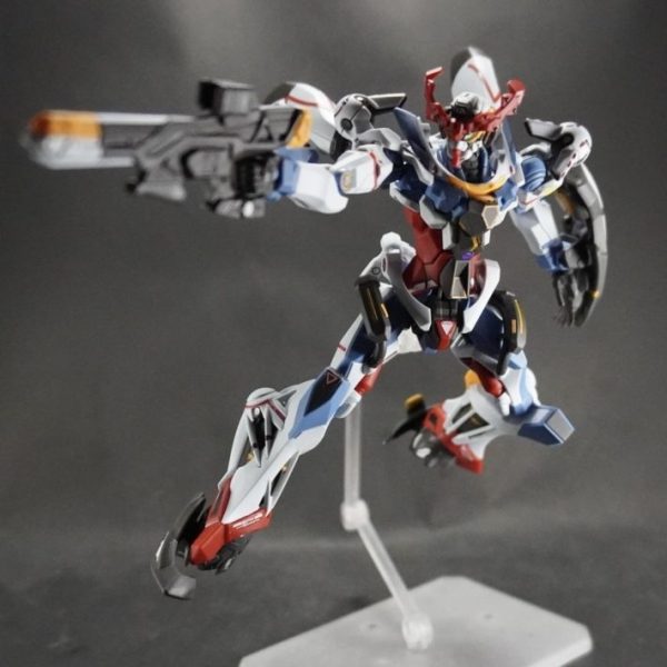 ユーキ枠 塗装依頼品 / オリジナルガンプラ作品 GQuuuuuuX 部分塗装仕上げ｜Kojiさんのガンプラ作品｜GUNSTA