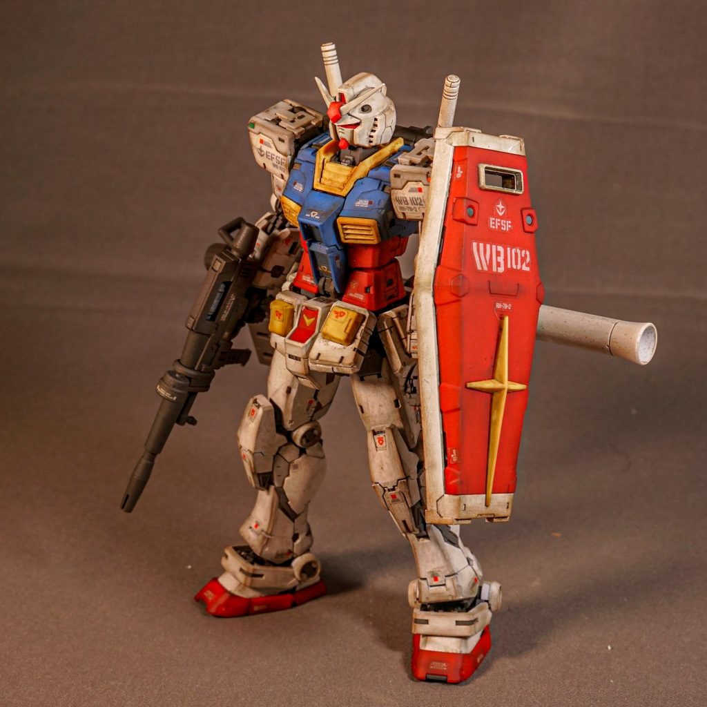 RX-78-2 ガンダム Ver.2.0–2枚目/制作者：しるばにあ