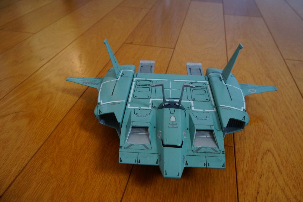 前面。墨入れには、タミヤの瓶タイプを使いましたが修行不足で綺麗にできませんでした。ちょっとウェザリングっぽくなってしまいました。