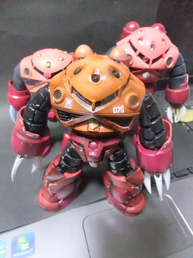 旧キット シャア専用ズゴックも素体が完成したので💦旧キットのGMの製作に移行する予定デス😁最後迄お付き合い頂きましてありがとうございました🙇