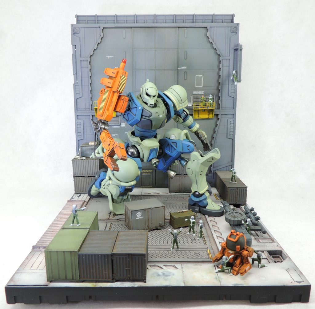 格納庫のジオラマを別アングルで撮影。